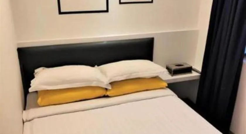 **  Hotel Zamburger Plaza Mahkota Malacca Malesia