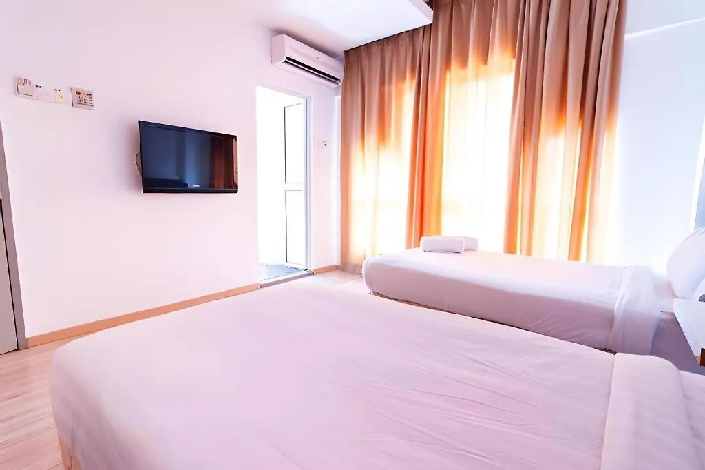 **  Hotel Zamburger Plaza Mahkota Malacca Malesia